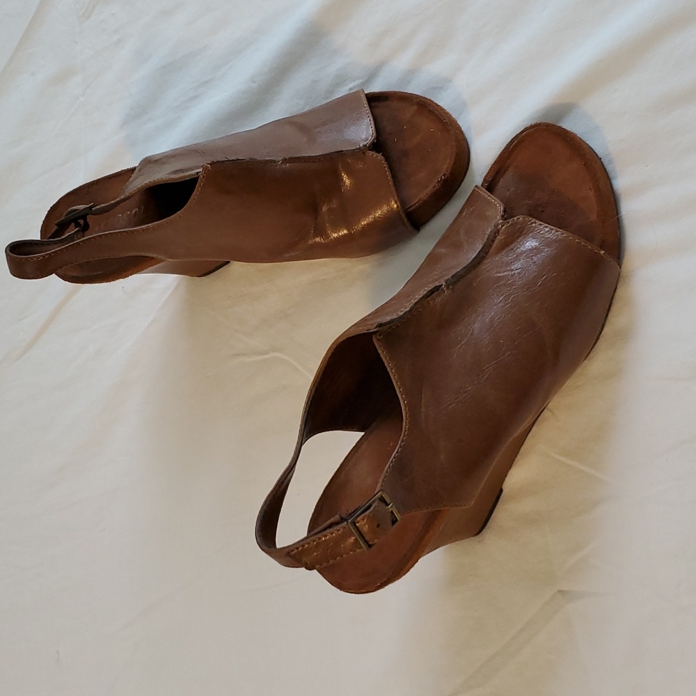 Womens shoes
